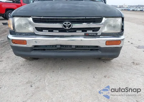 1997 Toyota Tacoma from USA, damaged, VIN 4TANL42N6VZ261662